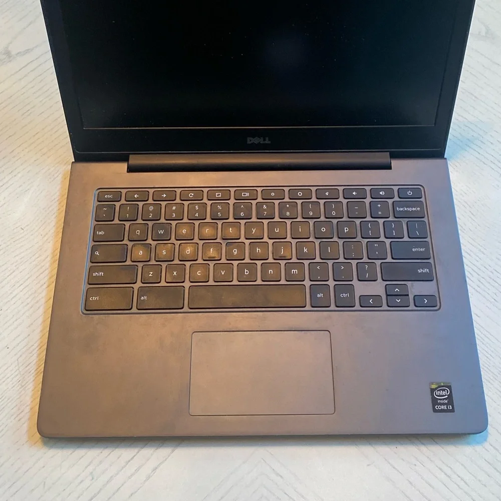 Dell Latitude 3590 i3-7130u 2.7Ghz 8GB 256GB SSD Web Cam WiFi Windows 10 Laptop